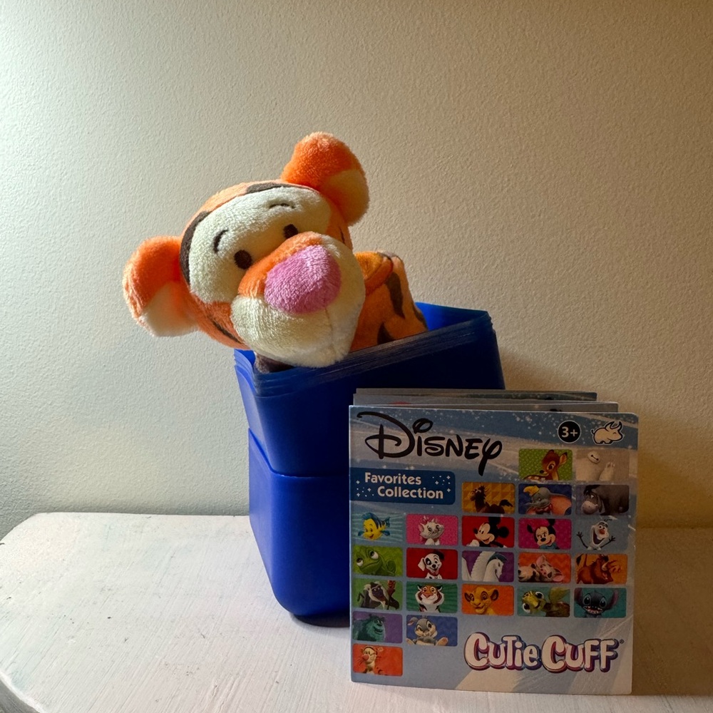 Disney Cutie Cuff